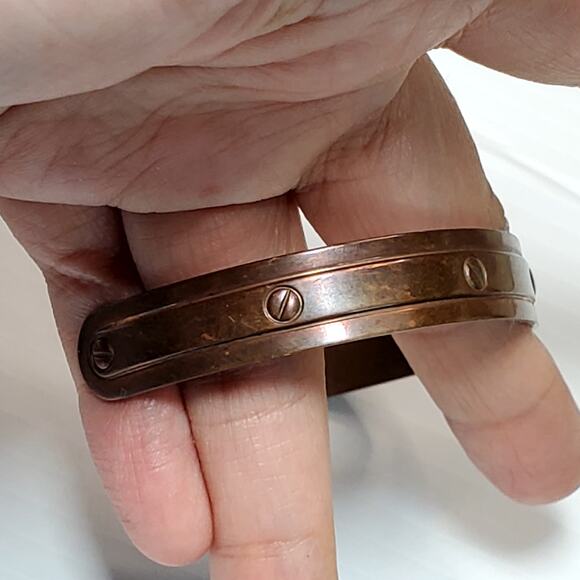 Avon Copper Cuff Steam Punk Signed 3" - Picture 5 of 6